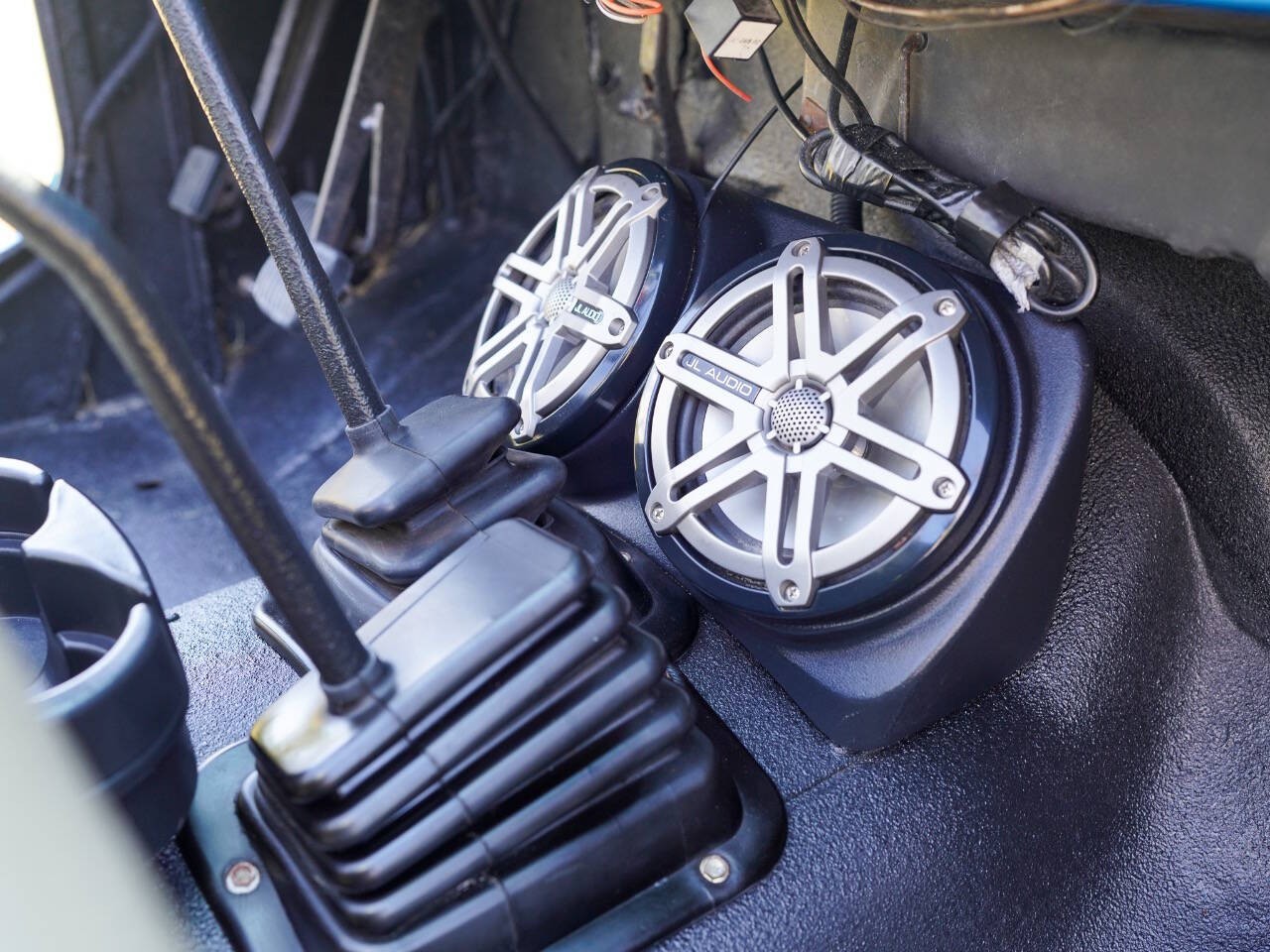 Jeep-CJ-7-1980-Convertible-19