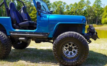 Jeep-CJ-7-1980-Convertible-34