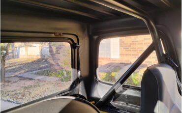 Jeep-Cj5-1978-Yellow-Black-4