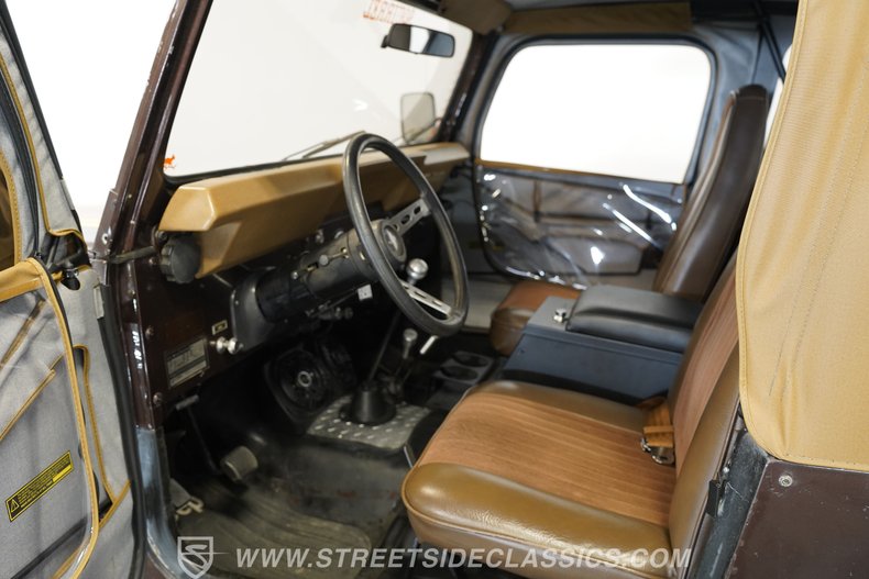 Jeep-Cj7-1979-Brown-Metallic-Brown-14