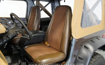Jeep-Cj7-1979-Brown-Metallic-Brown-41