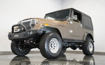 Jeep-Cj7-1982-Brown-Brown-13