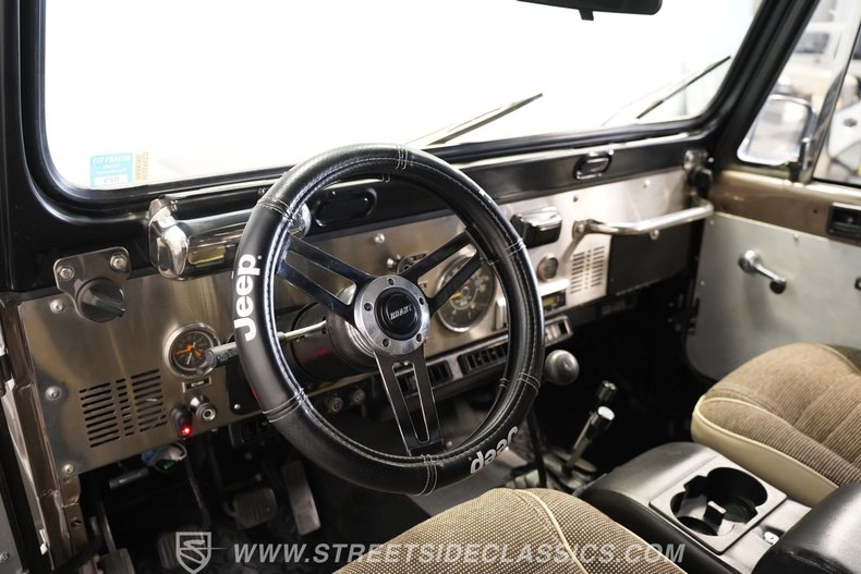 Jeep-Cj7-1982-Brown-Brown-40