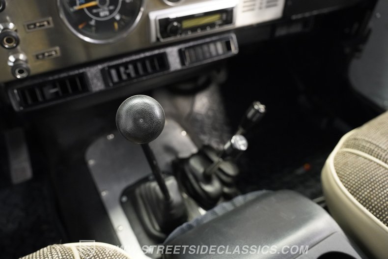 Jeep-Cj7-1982-Brown-Brown-44