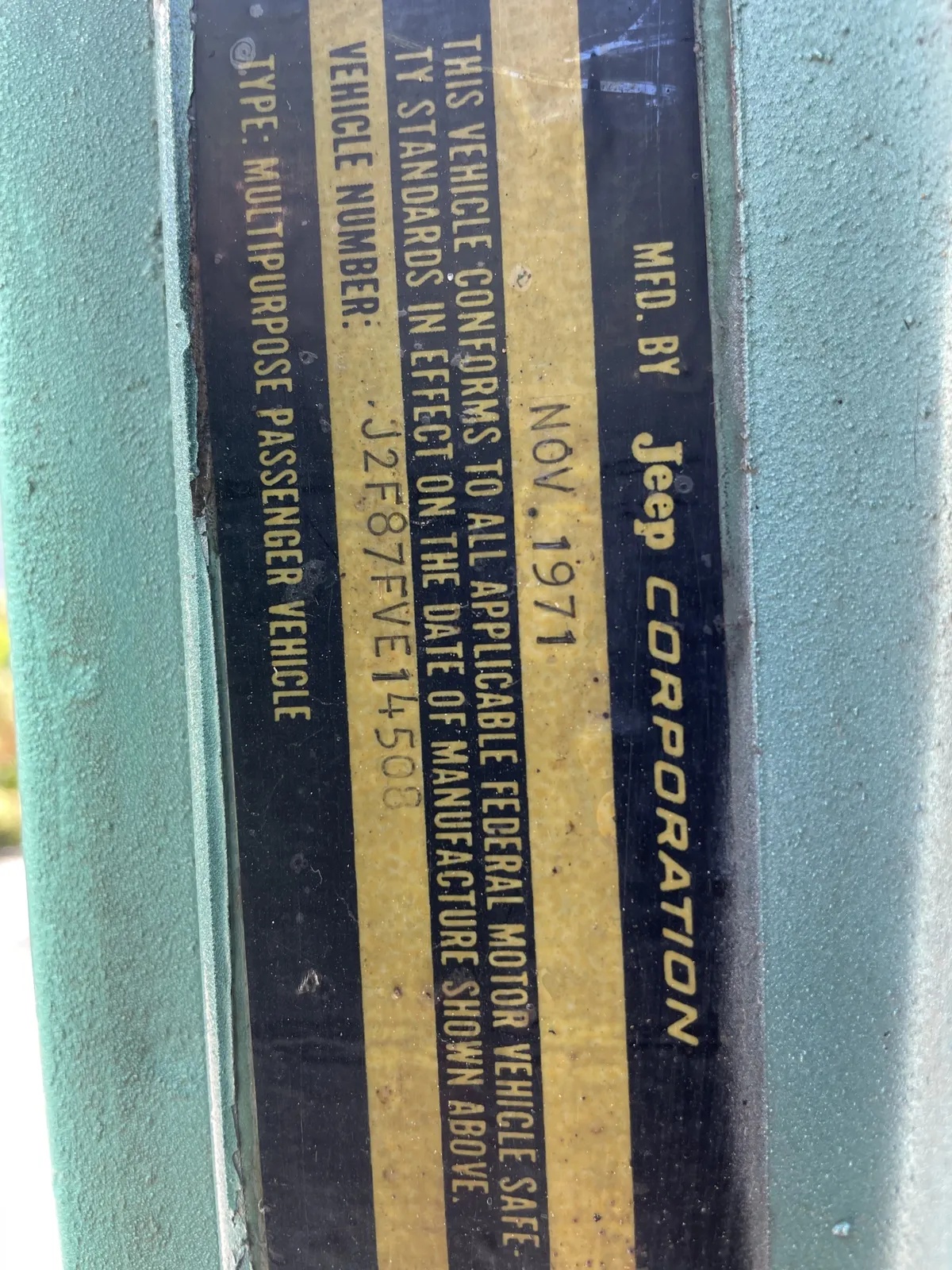 Jeep-Commando-1972-Green-Black-4