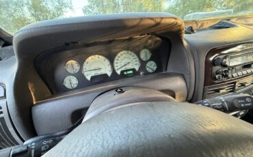 Jeep-Grand-Cherokee-1971-SUV-13