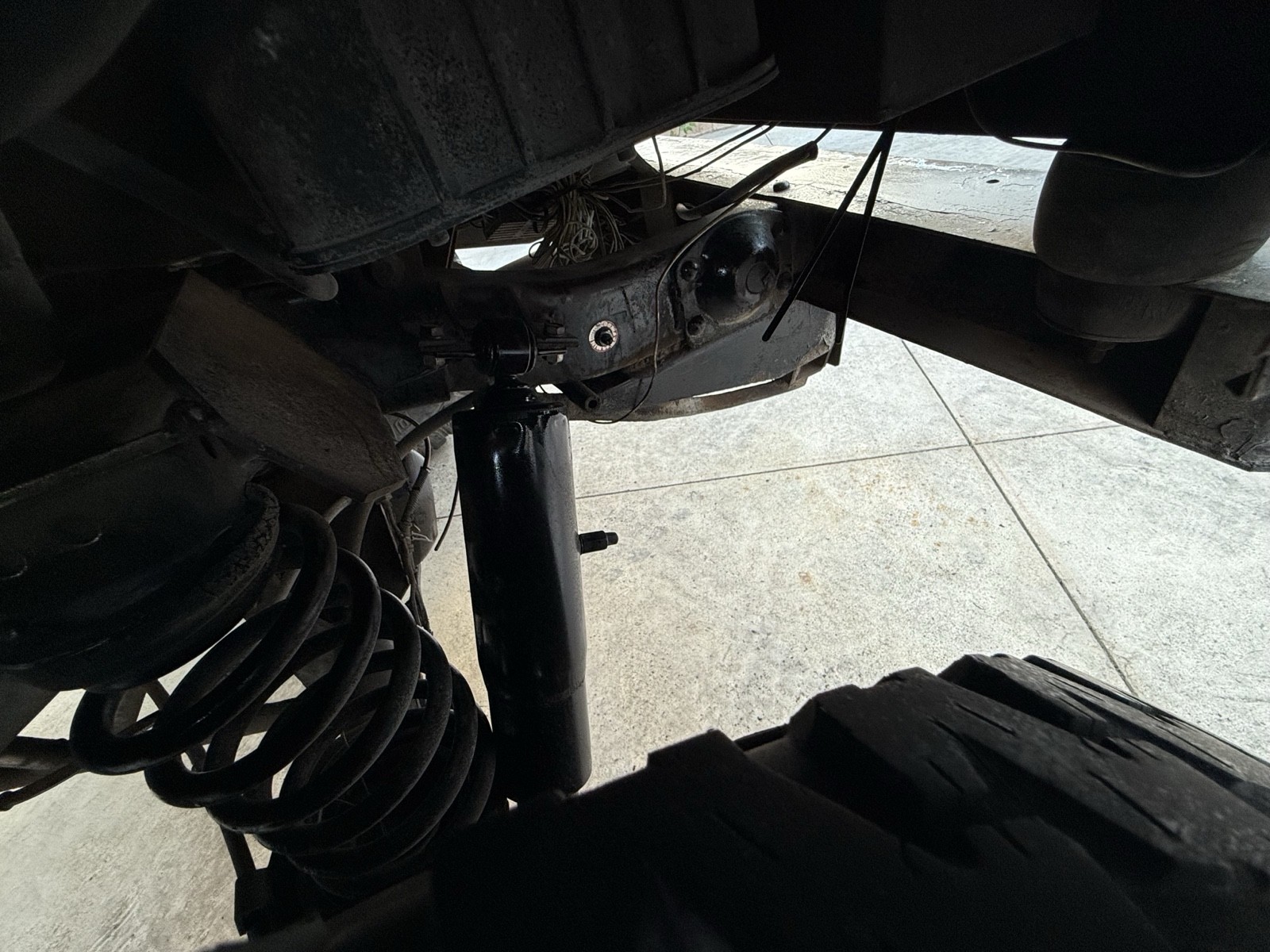 Jeep-Grand-Cherokee-1971-SUV-16