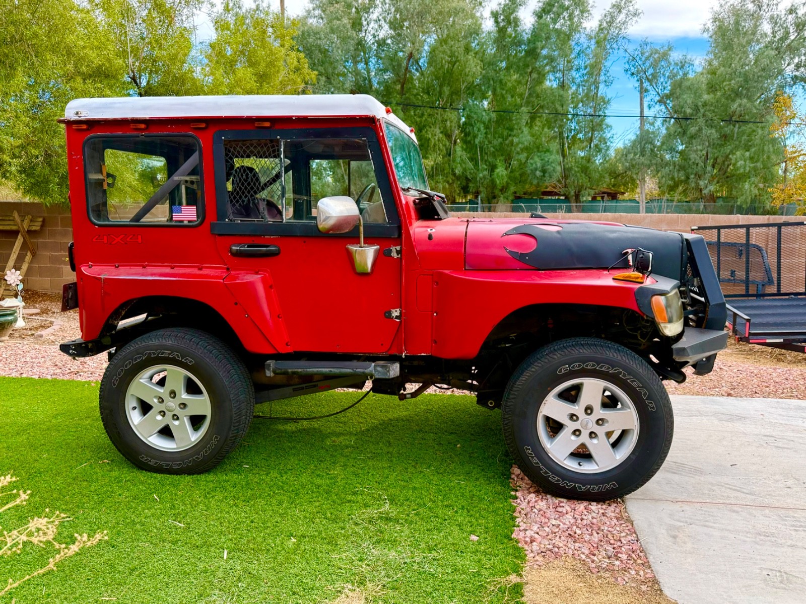 Jeep-Grand-Cherokee-1971-SUV-35