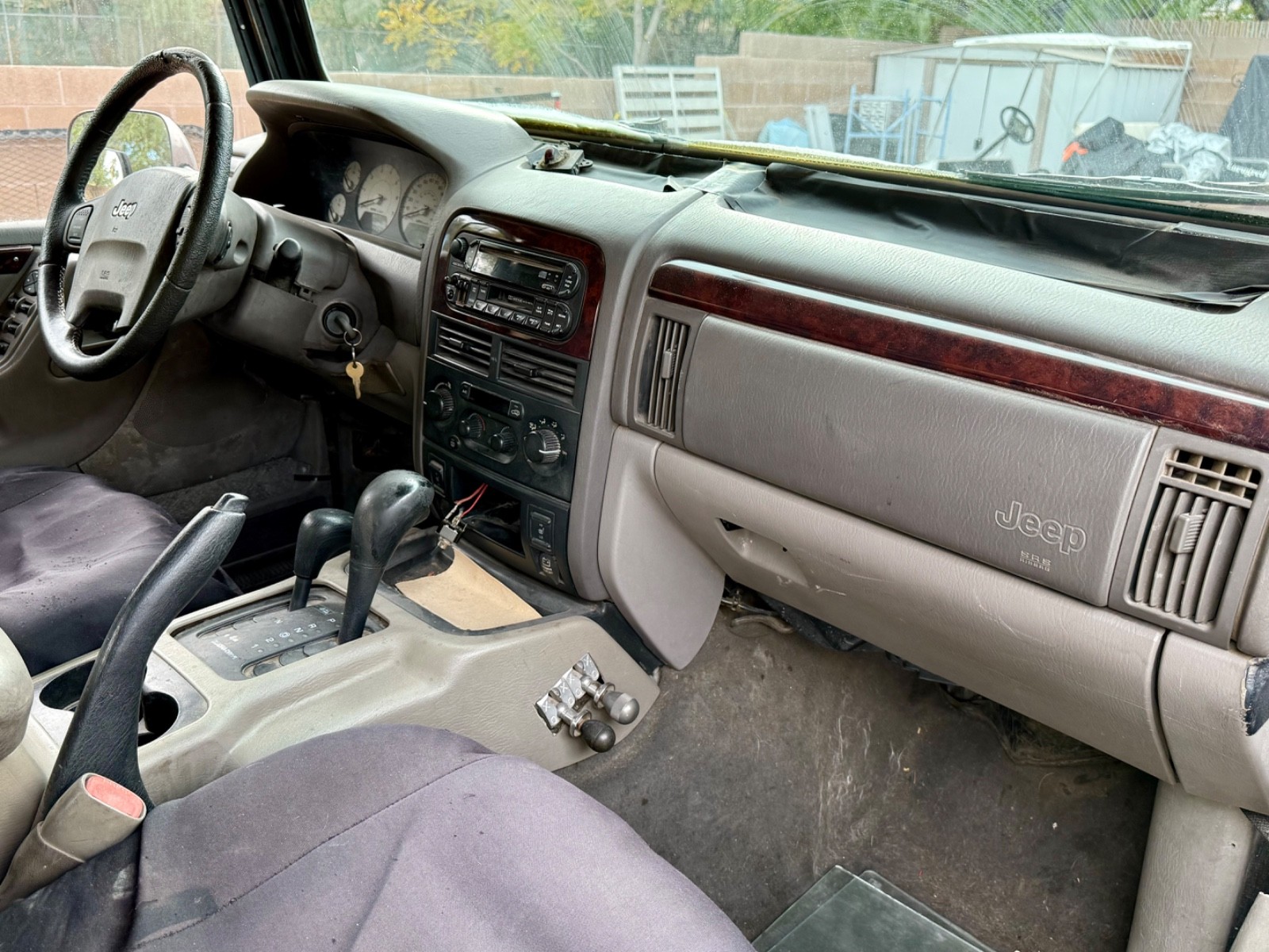 Jeep-Grand-Cherokee-1971-SUV-39