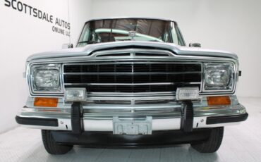 Jeep-Grand-Wagoneer-1986-SUV-10