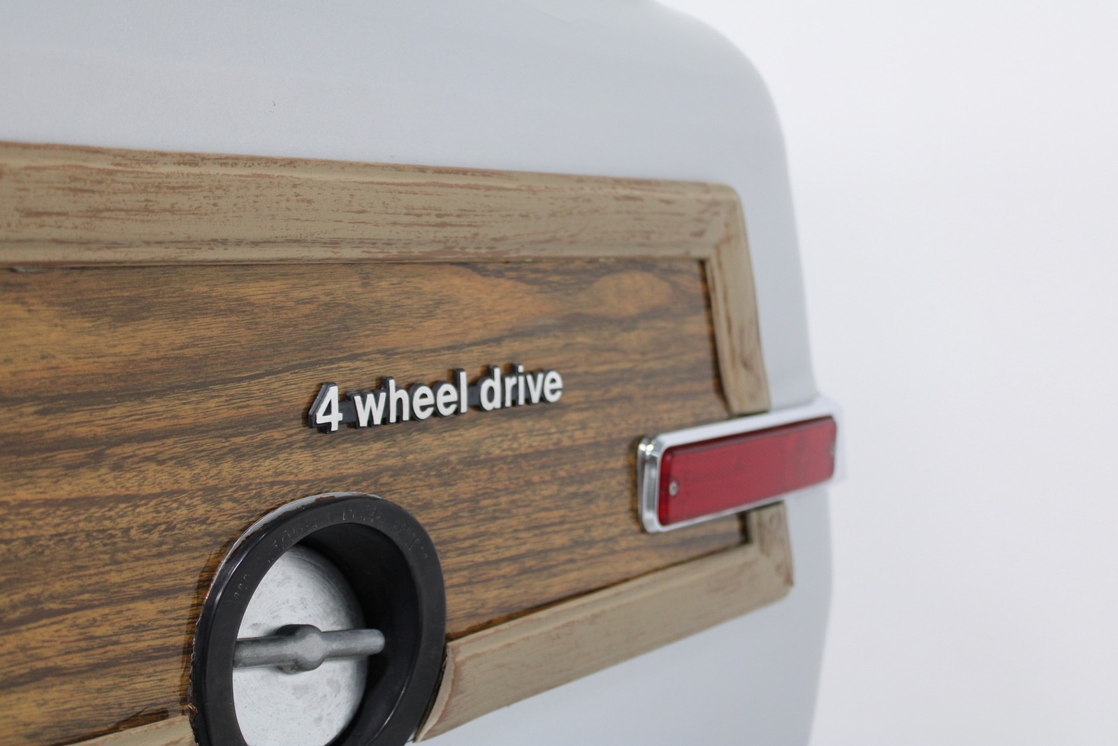 Jeep-Grand-Wagoneer-1986-SUV-29