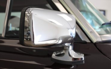 Jeep-Grand-Wagoneer-1989-SUV-29