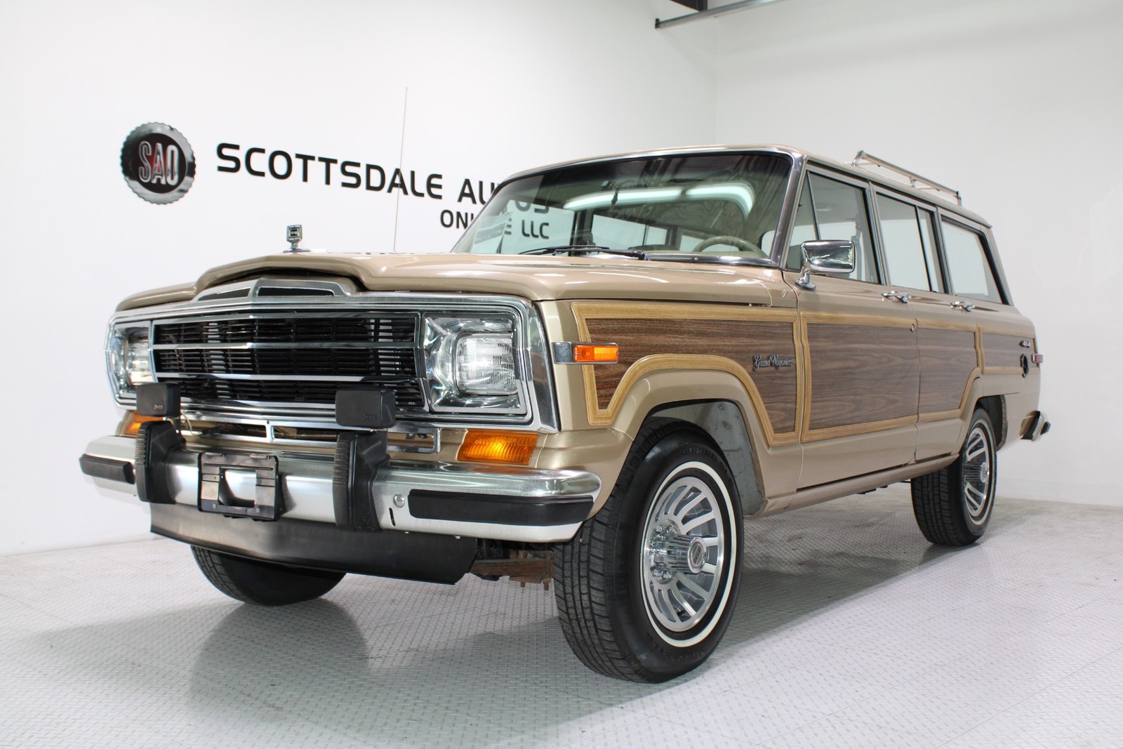 Jeep Grand Wagoneer 1989 SUV