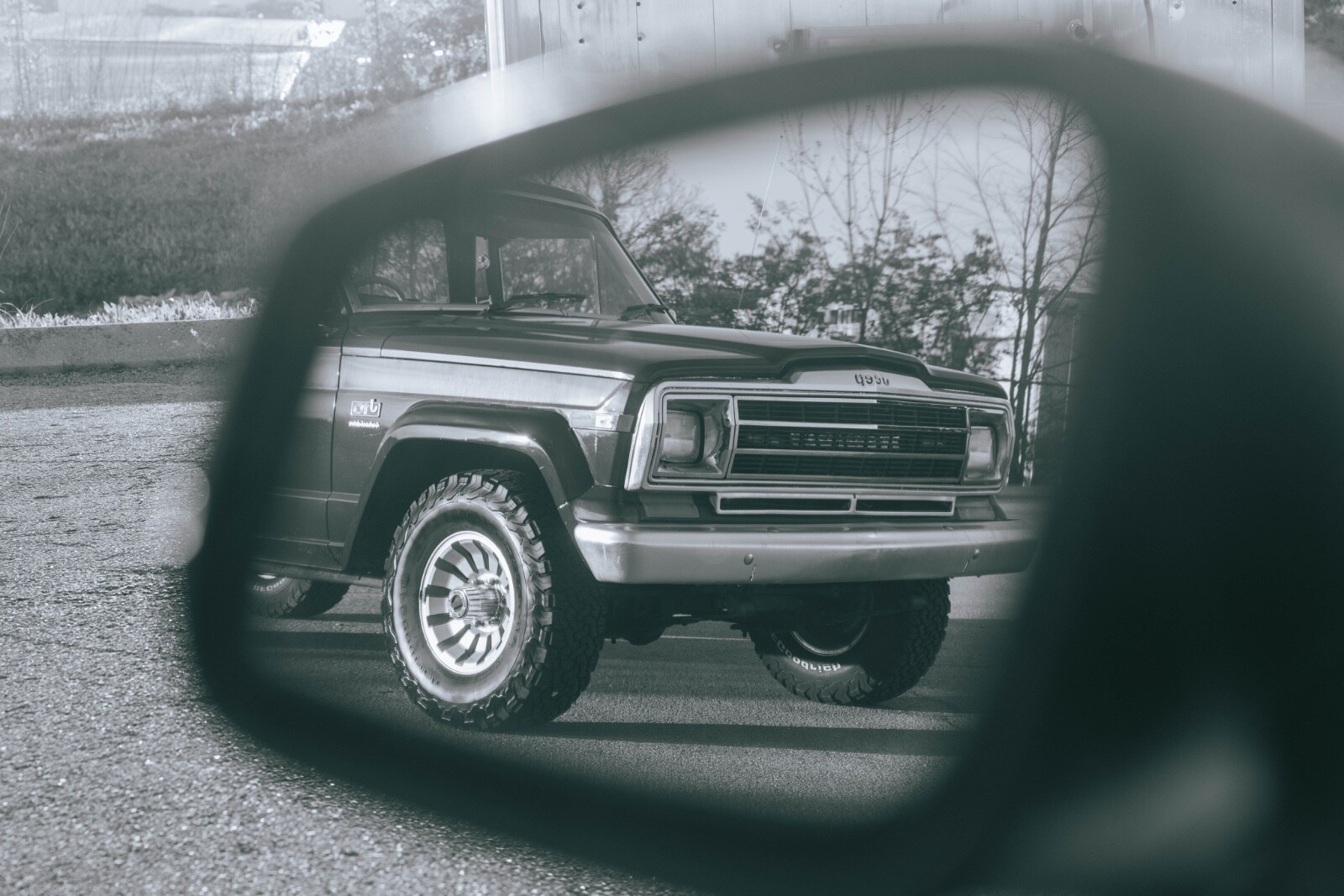 Jeep-J10-1981-Standard-Cab-Pickup-10