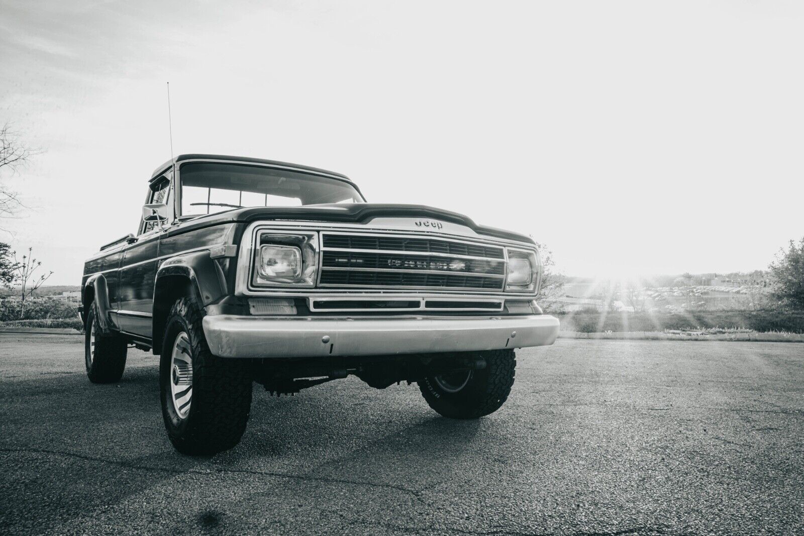 Jeep-J10-1981-Standard-Cab-Pickup-11