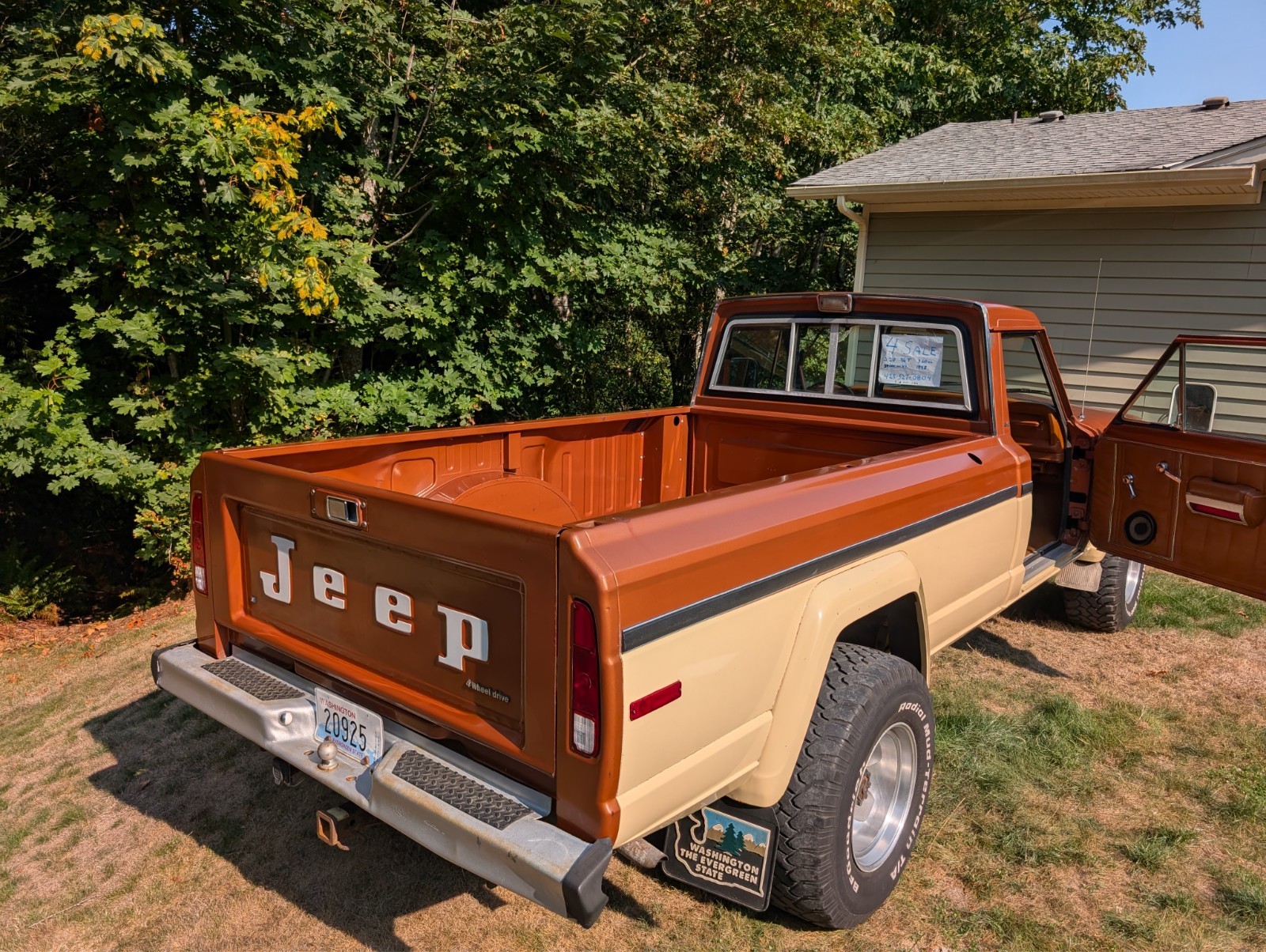 Jeep-J20-pickup-1982-11