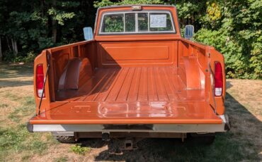 Jeep-J20-pickup-1982-3