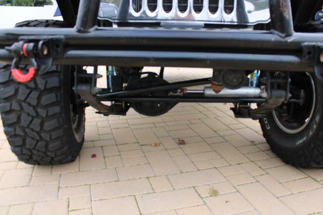 Jeep-Jeep-1985-SUV-12