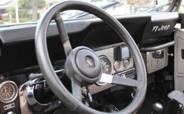 Jeep-Jeep-1985-SUV-2