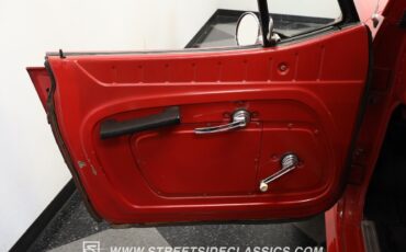 Jeep-Jeepster-Commando-1969-Convertible-33