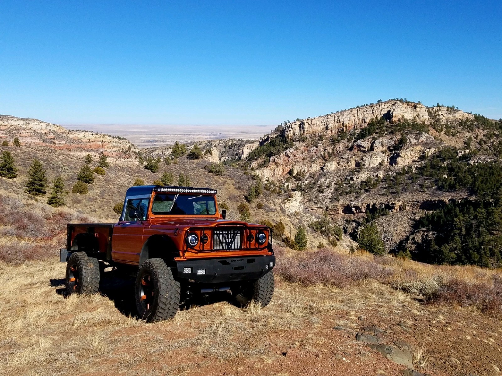 Jeep-Kaiser-M715-1967-Standard-Cab-Pickup