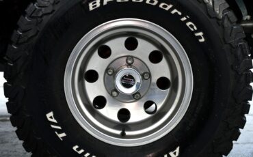 Jeep-Laredo-1977-SUV-10