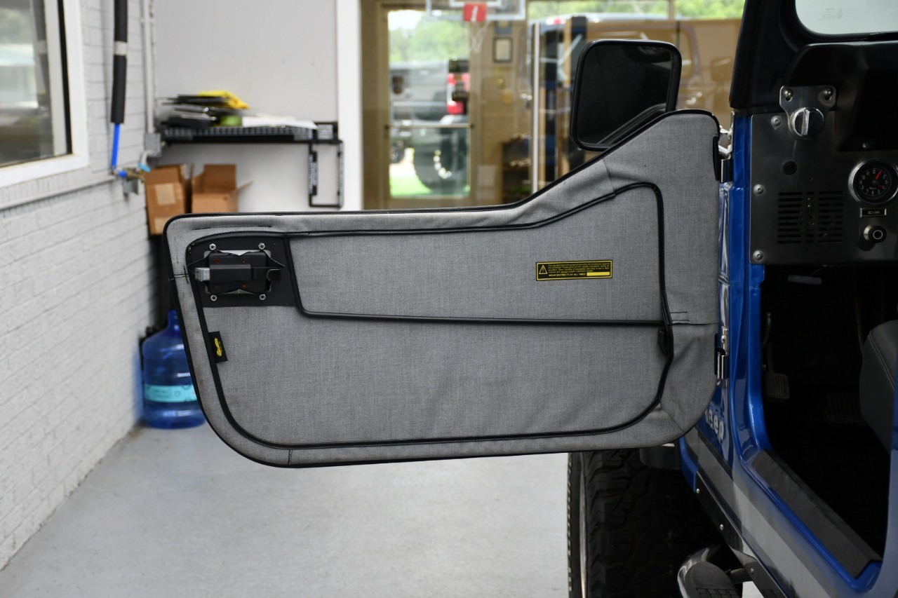 Jeep-Laredo-1977-SUV-15