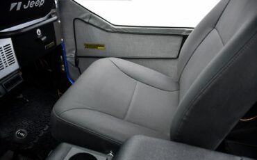 Jeep-Laredo-1977-SUV-30