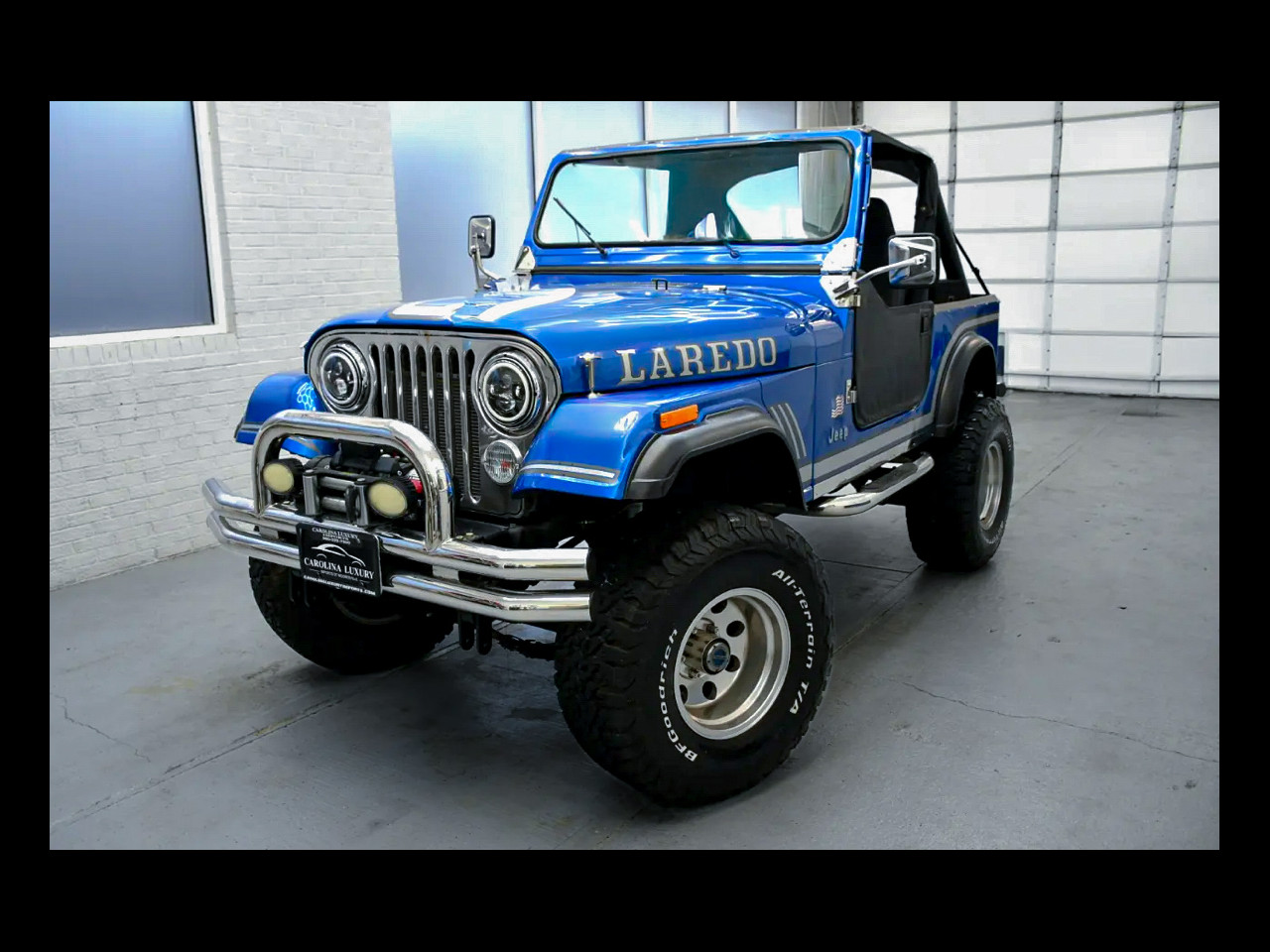 Jeep-Laredo-1977-SUV