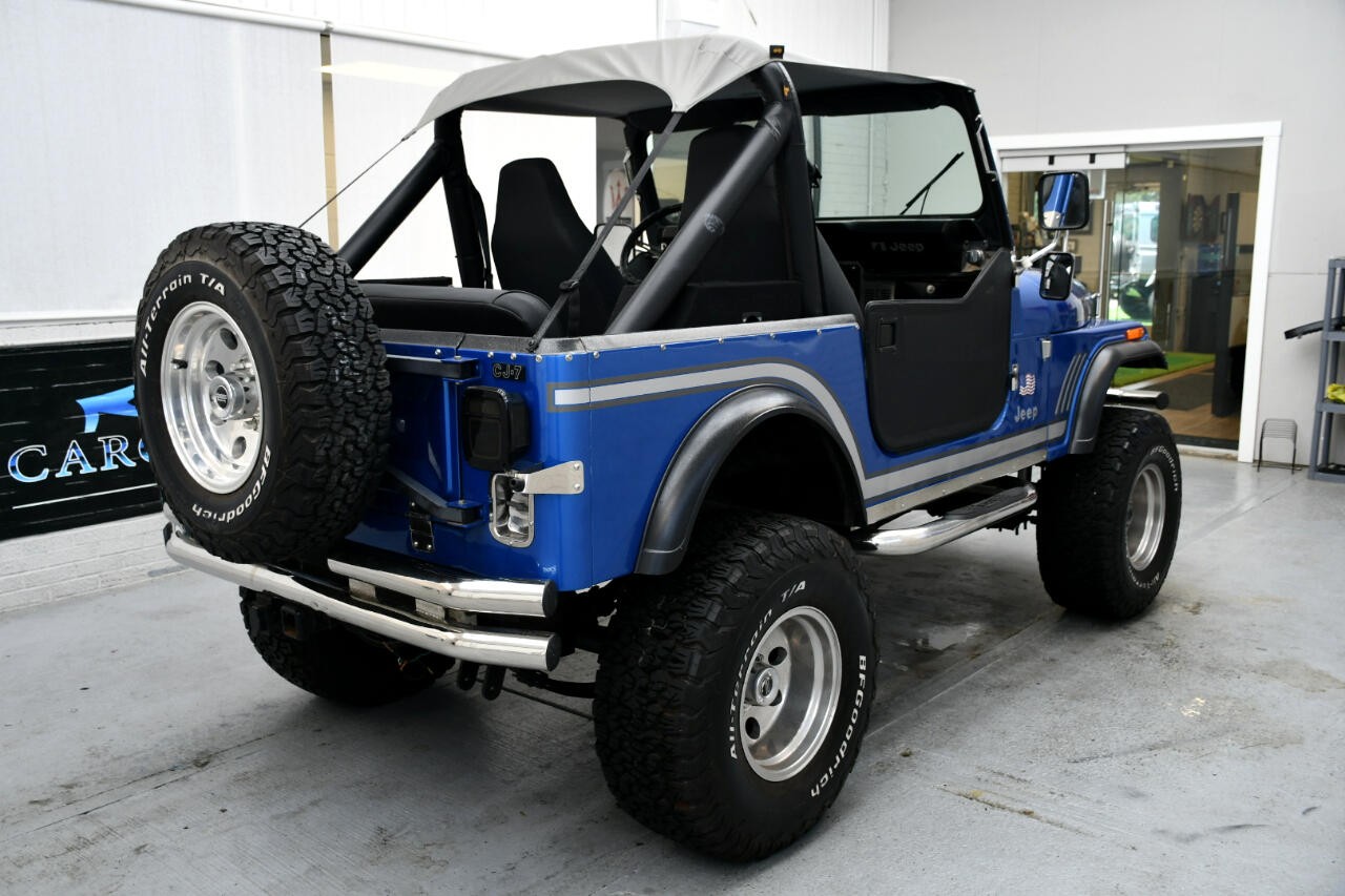 Jeep-Laredo-1977-SUV-5