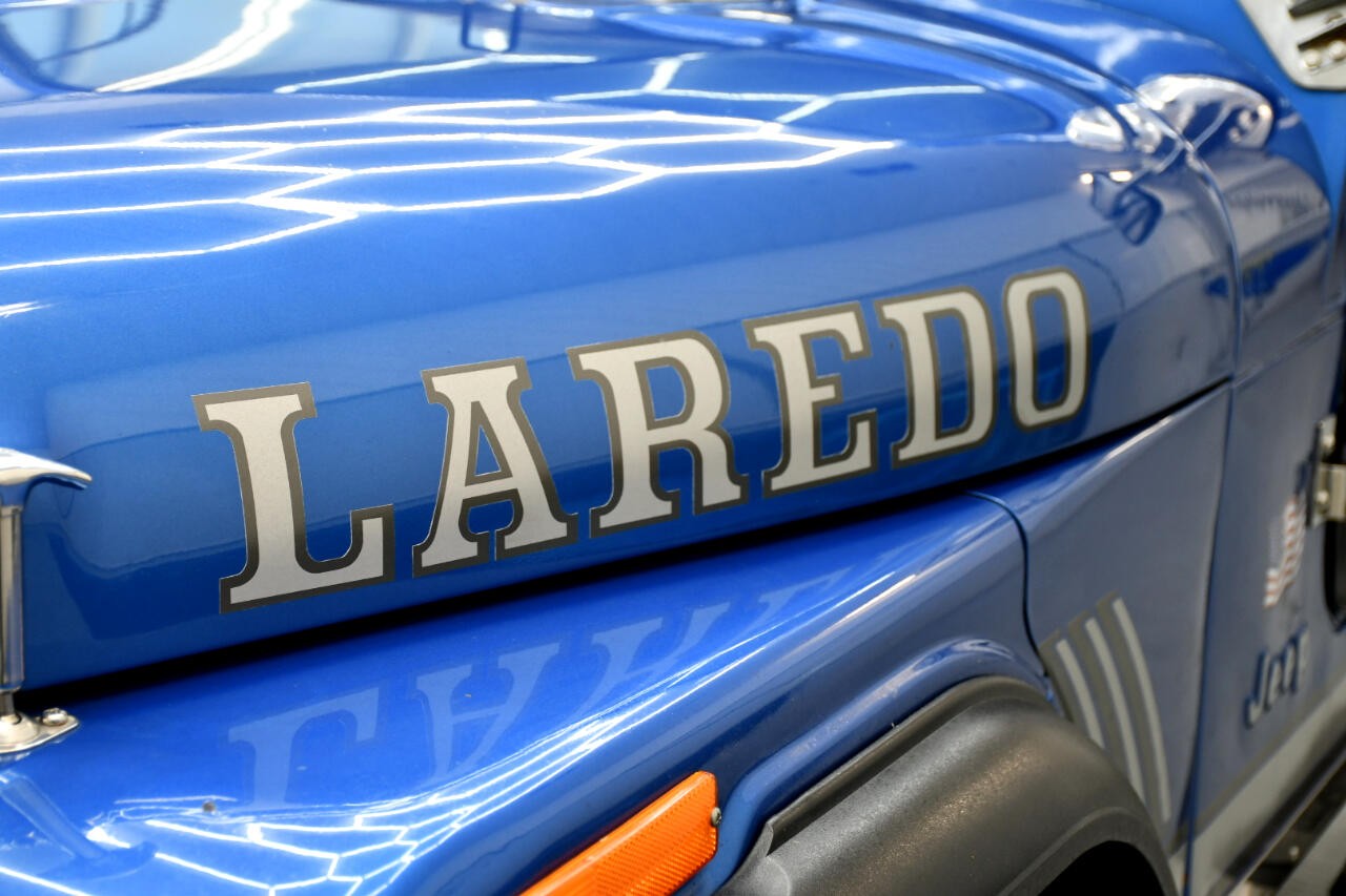 Jeep-Laredo-1977-SUV-9