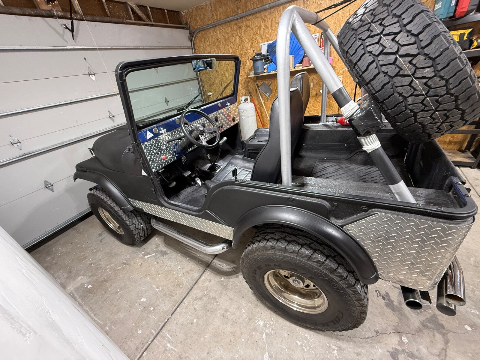 Jeep-Other-1974-SUV-1