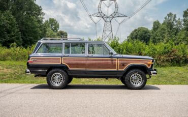 Jeep-Wagoneer-1991-SUV