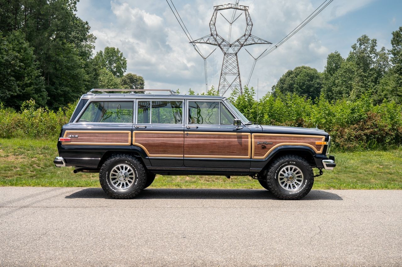 Jeep Wagoneer 1991 SUV