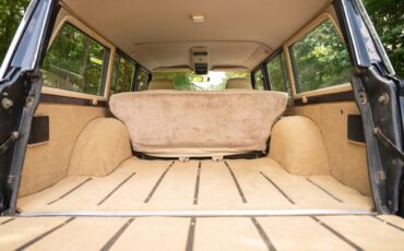 Jeep-Wagoneer-1991-SUV-15