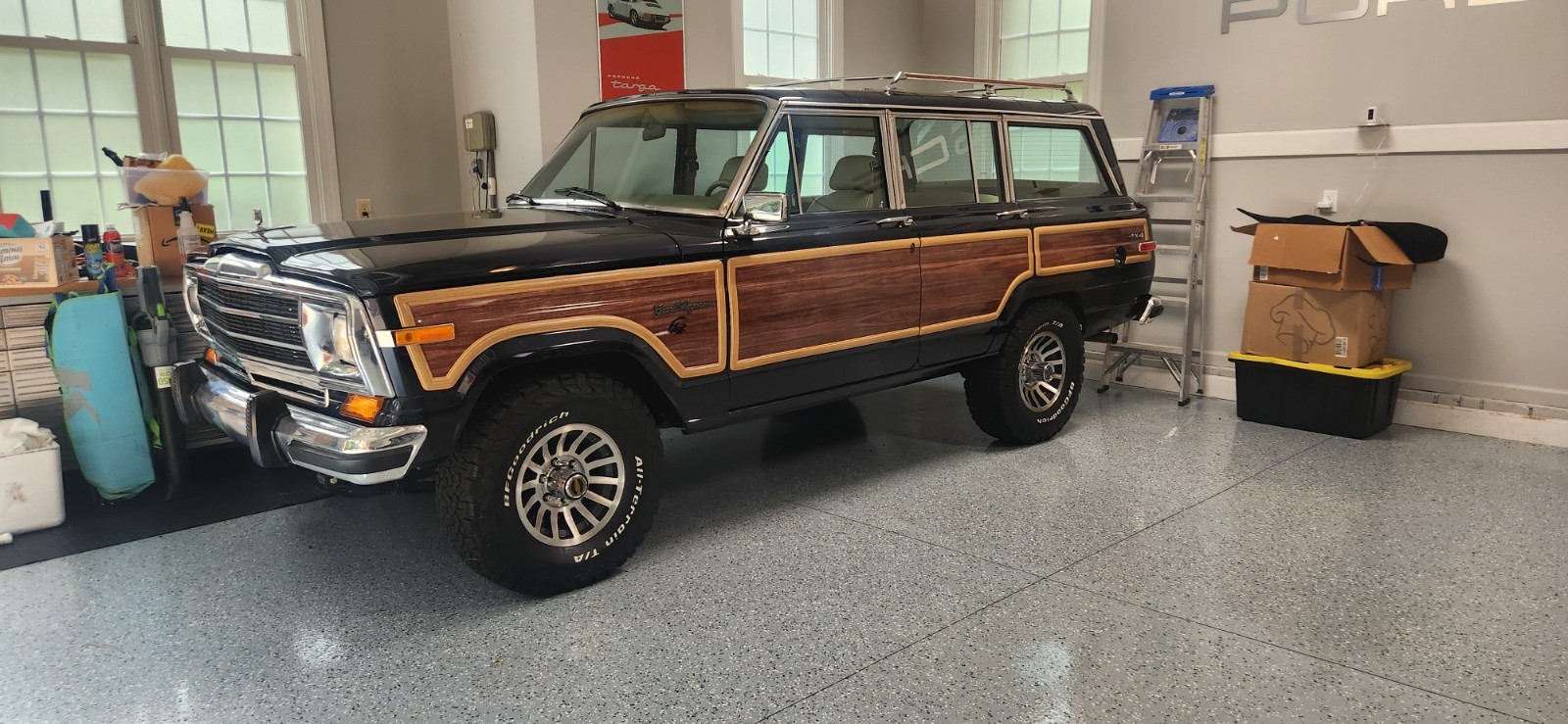 Jeep-Wagoneer-1991-SUV-27