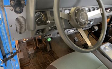 Jeep-Wrangler-1989-SUV-19