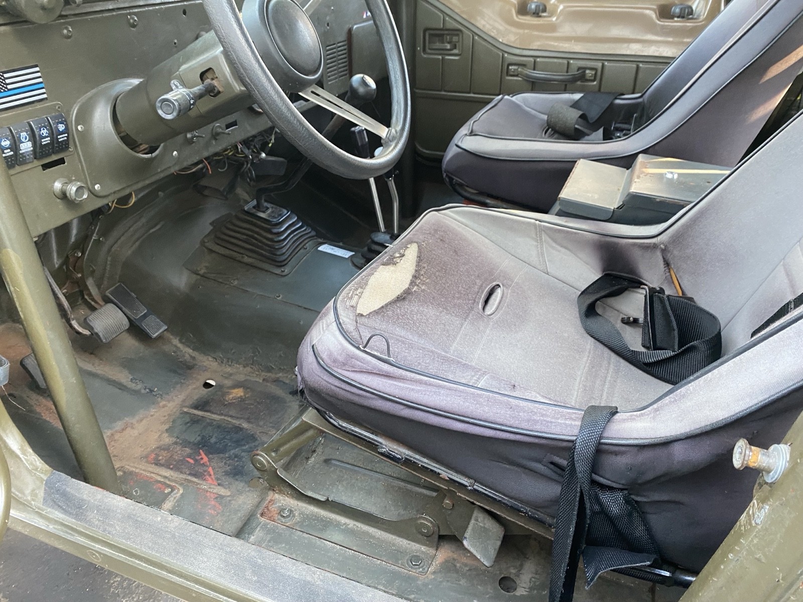 Jeep-Wrangler-1991-23