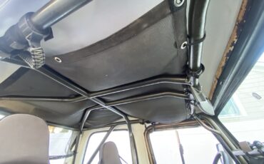 Jeep-Wrangler-1991-28