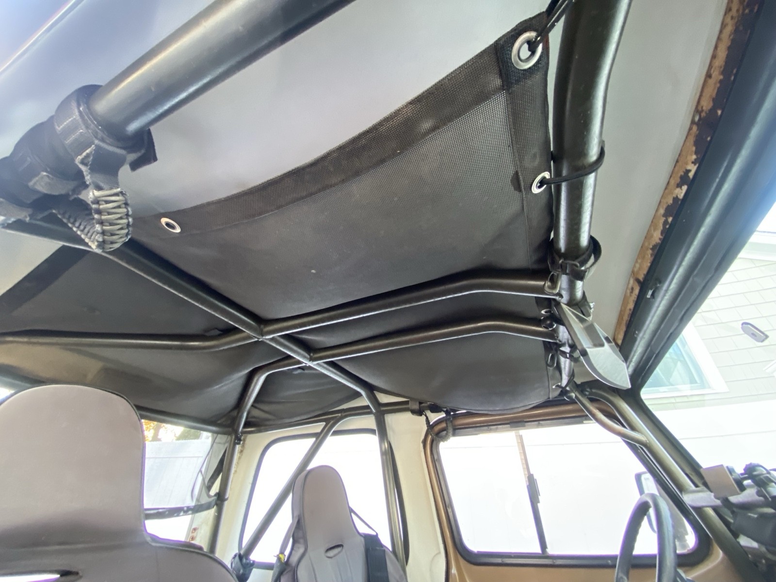 Jeep-Wrangler-1991-28