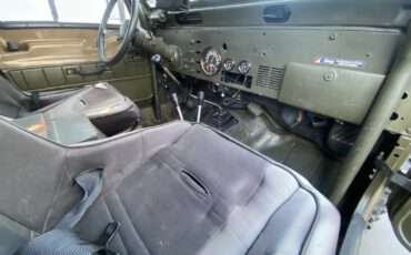 Jeep-Wrangler-1991-29