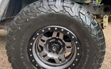 Jeep-Wrangler-1992-11