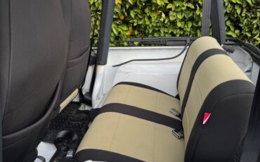 Jeep-Wrangler-1992-19