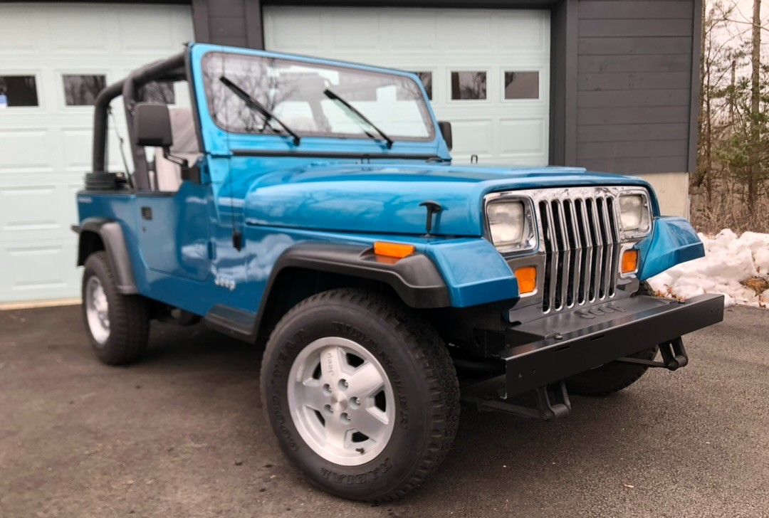 Jeep-Wrangler-1993-SUV-12