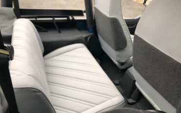 Jeep-Wrangler-1993-SUV-27