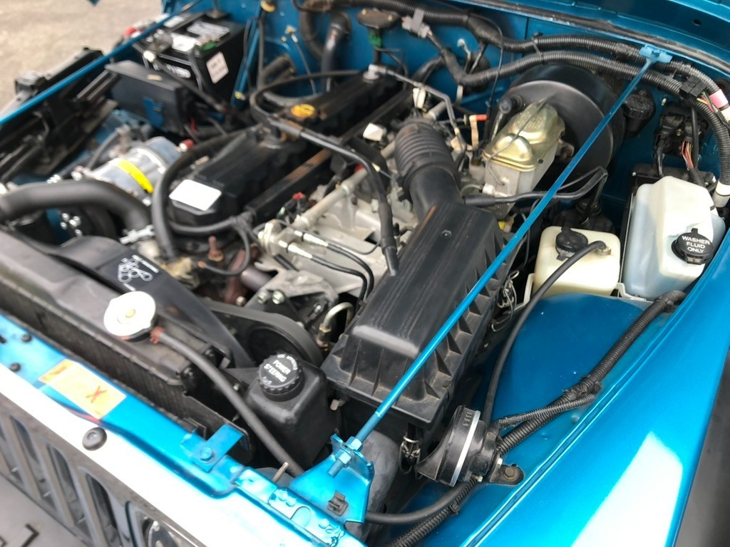 Jeep-Wrangler-1993-SUV-30