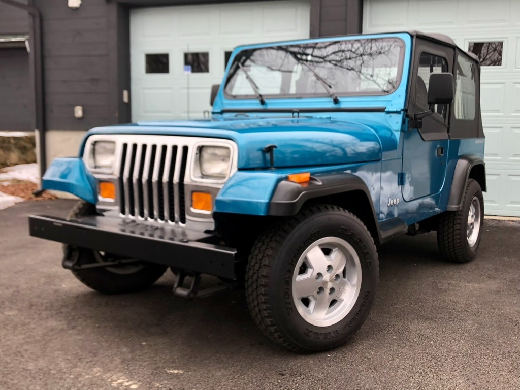 Jeep-Wrangler-1993-SUV-5