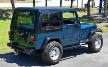 Jeep-Wrangler-1995-SUV-20