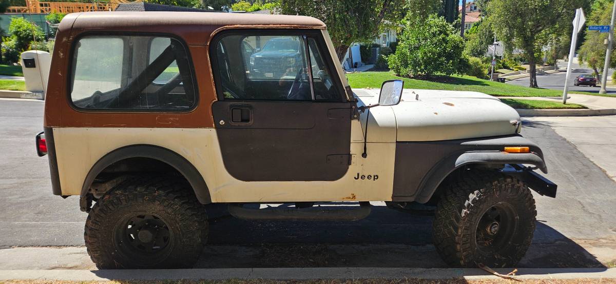 Jeep-amc-cj7-1986-white-1