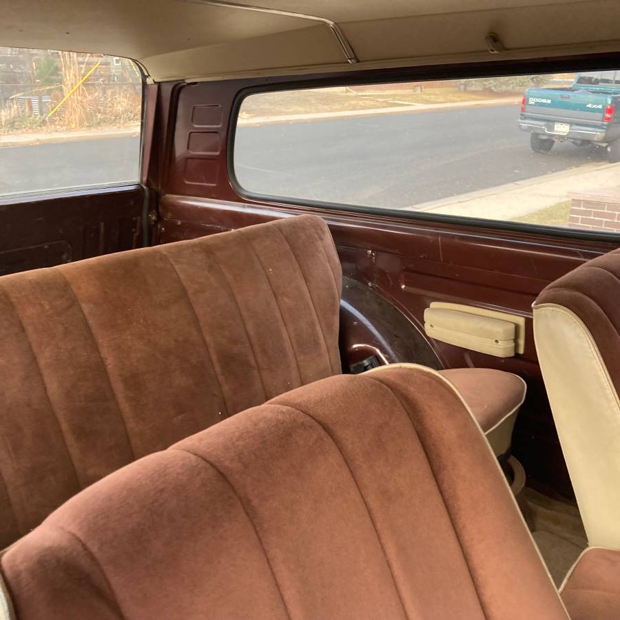 Jeep-cherokee-1976-brown-10